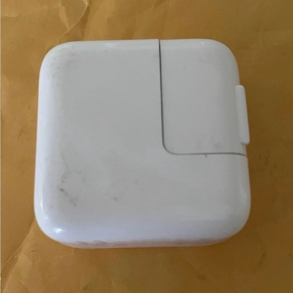 Apple 10w USB Power Adaptor White